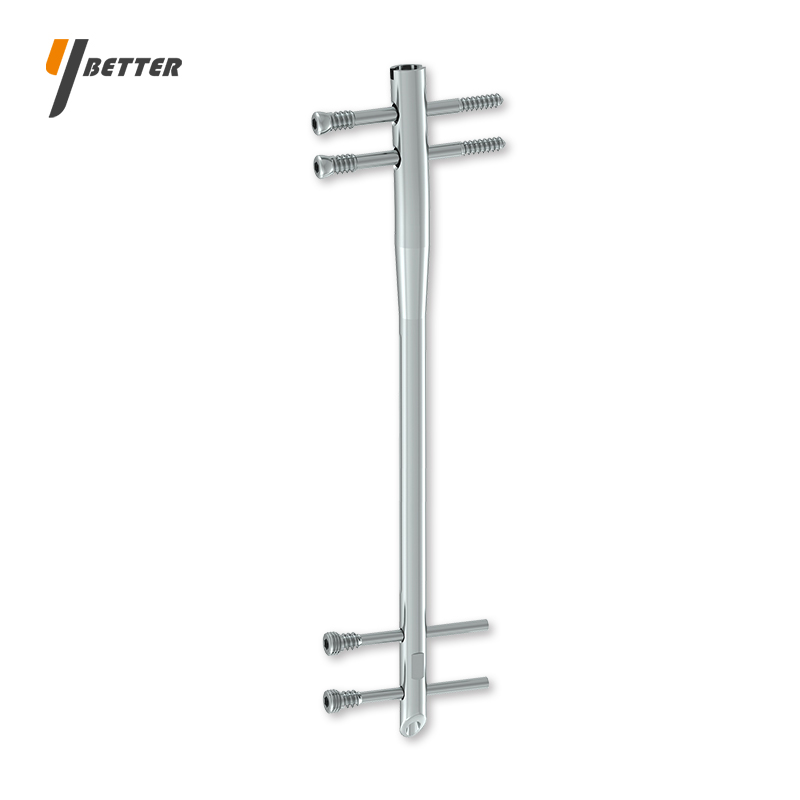 股骨倒置帶鎖髓內(nèi)釘